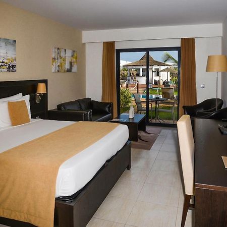 Melia Llana Beach Resort & Spa (Adults Only) サンタ・マリア エクステリア 写真