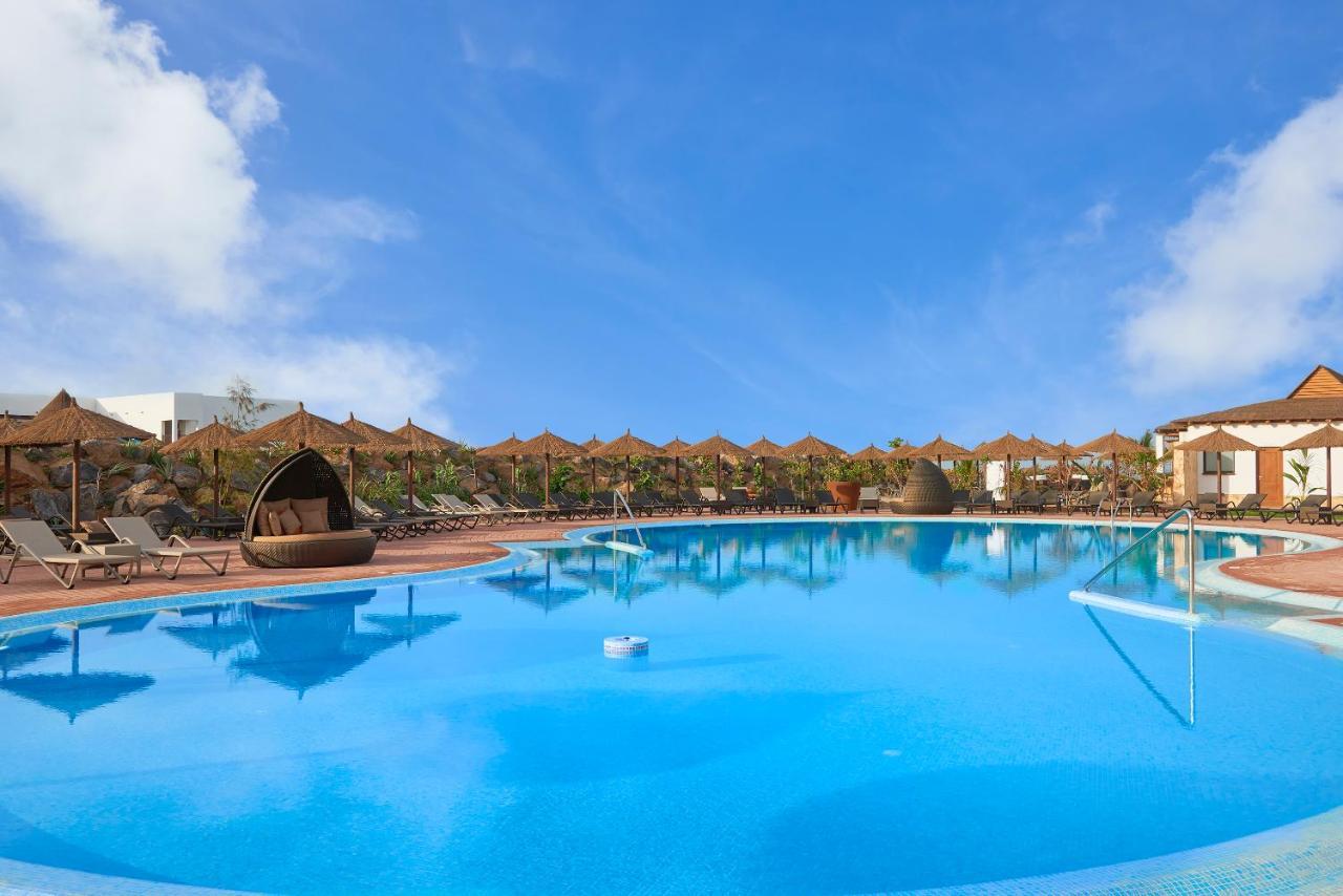 Melia Llana Beach Resort & Spa (Adults Only) サンタ・マリア エクステリア 写真