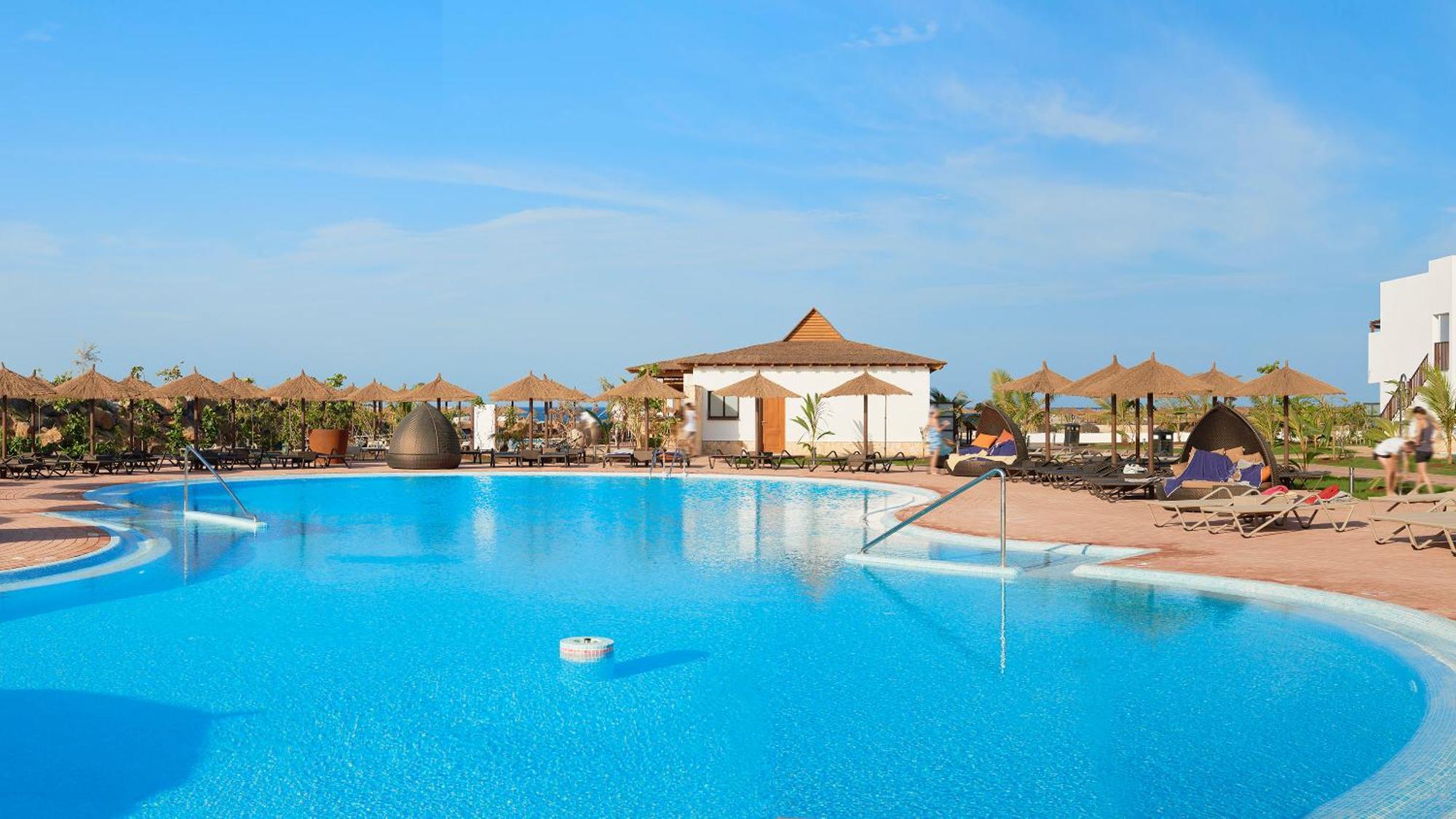 Melia Llana Beach Resort & Spa (Adults Only) サンタ・マリア エクステリア 写真